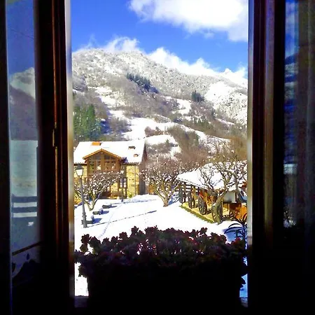 カントリーハウス Y La Hornera